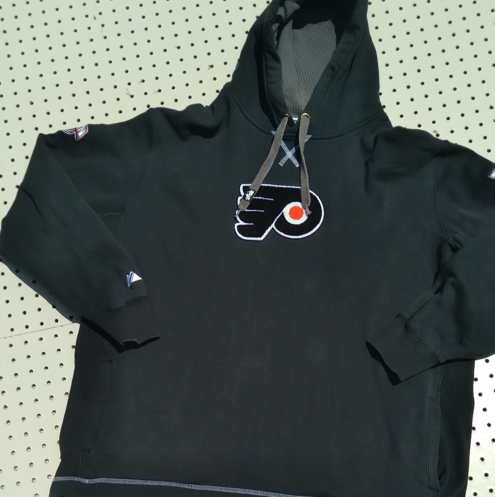 Philadelphia Flyers insulated pullover